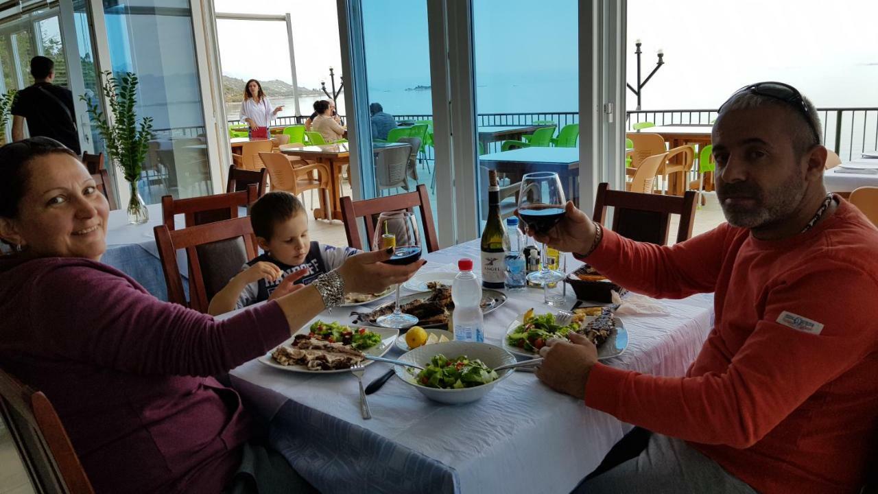 Rooms Lake View Balani Restaurant Shkoder Exterior photo